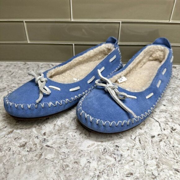 LL Bean Hearthside Sherpa Lined Blue Suede Moccasin Slippers - Picture 2 of 9
